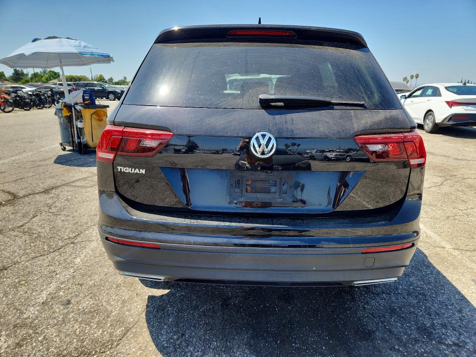 Продажа на аукционе авто 2021 Volkswagen Tiguan, vin: 3VV1B7AX0MM121666, номер лота: 67295476