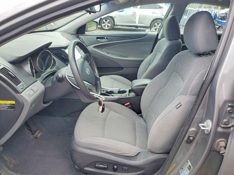 67726366 :رقم المزاد ، 5NPEB4AC0DH700660 vin ، 2013 Hyundai Sonata مزاد بيع