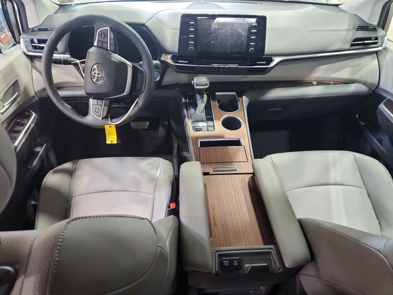 Продажа на аукционе авто 2022 Toyota Sienna, vin: 5TDYRKEC0NS105794, номер лота: 68349606