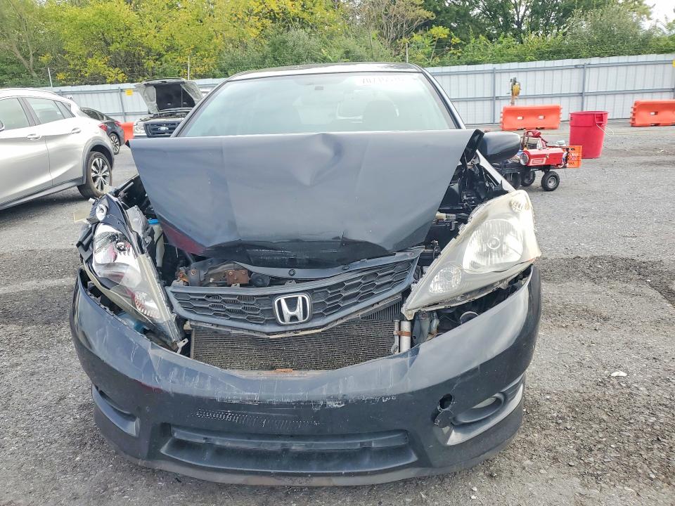 70716516 :رقم المزاد ، JHMGE8G55DC056972 vin ، 2013 Honda Fit مزاد بيع