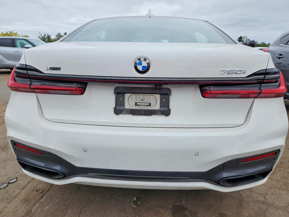 Продаж на аукціоні авто 2022 Bmw 750, vin: WBA7U2C08NCJ33974, номер лоту: 70134956