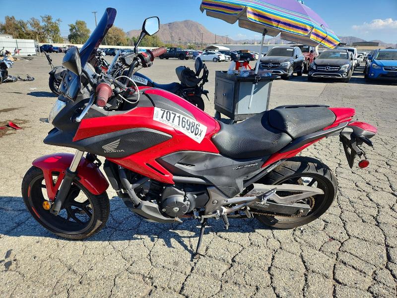 Продажа на аукционе авто 2015 Honda Nc700x, vin: JH2RC6354FK300038, номер лота: 70716986