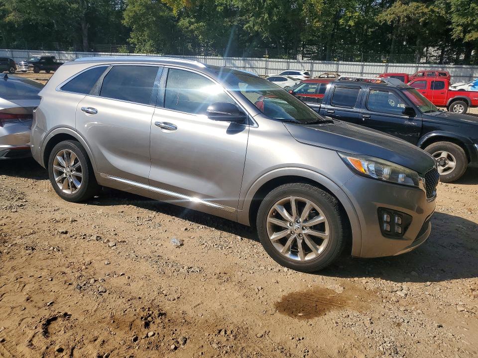 Продажа на аукционе авто 2017 Kia Sorento, vin: 5XYPK4A58HG231471, номер лота: 70520246