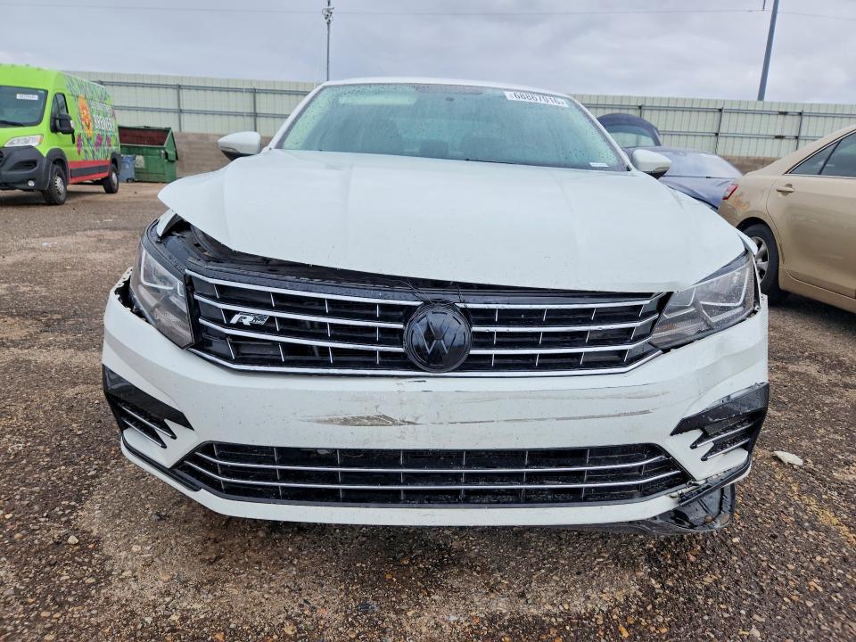 Продаж на аукціоні авто 2018 Volkswagen Passat, vin: 1VWAA7A33JC036541, номер лоту: 68867016