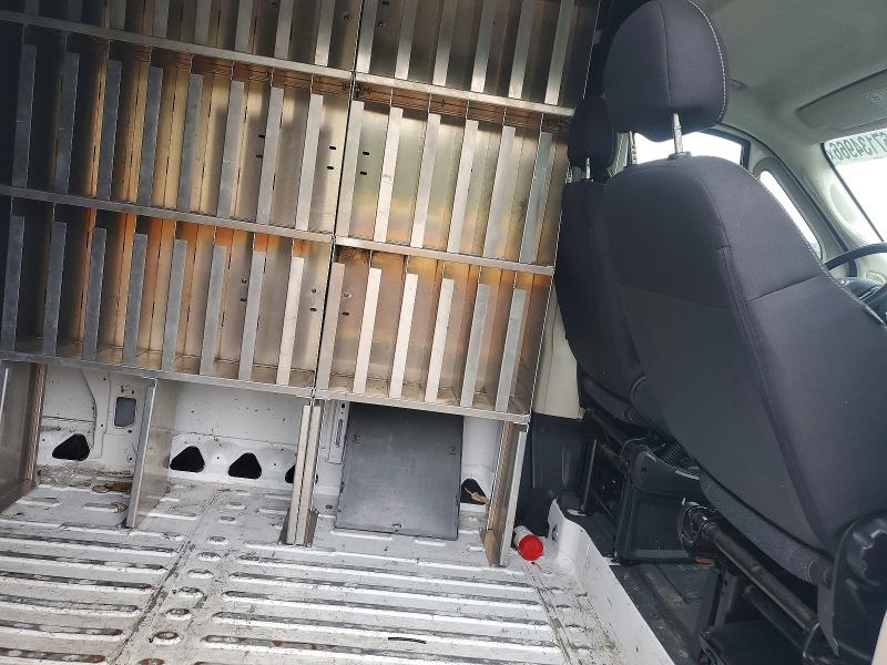 67134966 :رقم المزاد ، 3C6TRVDGXJE133839 vin ، 2018 Ram Promaster 2500 مزاد بيع