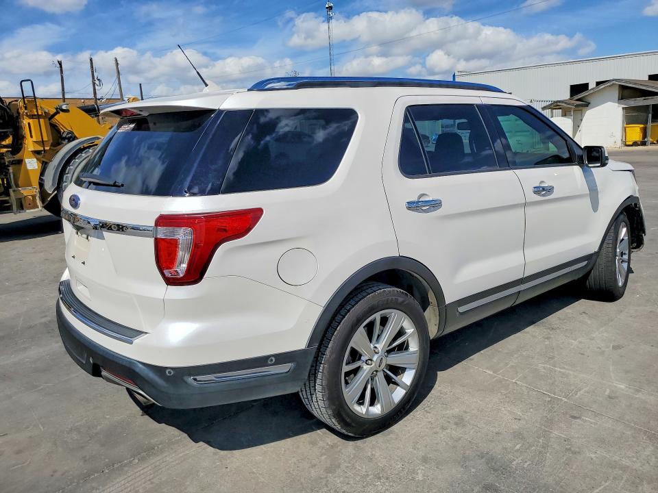 Продажа на аукционе авто 2018 Ford Explorer, vin: 1FM5K7F87JGC53875, номер лота: 71088666