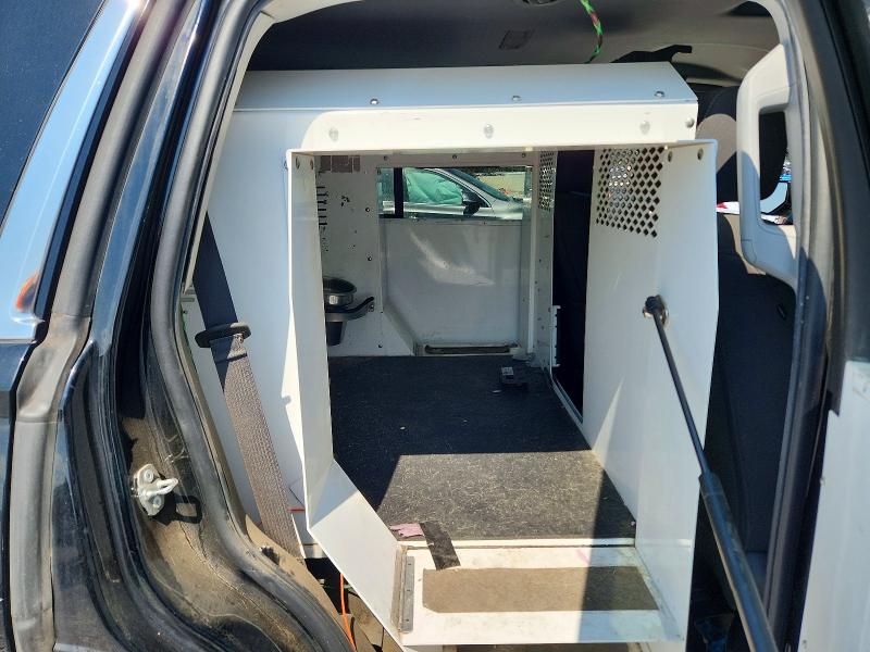 69689946 :رقم المزاد ، 1GNLCDEC0KR293502 vin ، 2019 Chevrolet Tahoe مزاد بيع