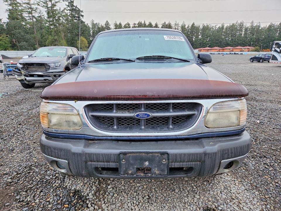 70538726 :رقم المزاد ، 1FMDU35P1XZA34687 vin ، 1999 Ford Explorer مزاد بيع
