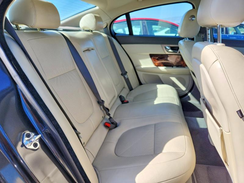 Продаж на аукціоні авто 2011 Jaguar Xf, vin: SAJWA0GB3BLR95438, номер лоту: 69242426