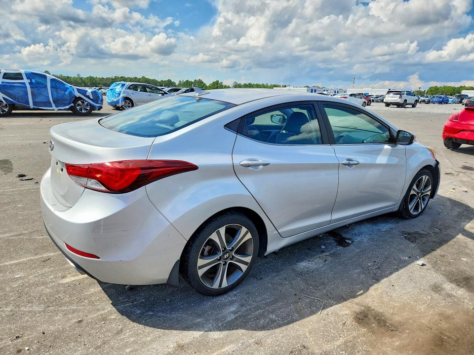 71254166 :رقم المزاد ، KMHDH4AH1GU523337 vin ، 2016 Hyundai Elantra مزاد بيع