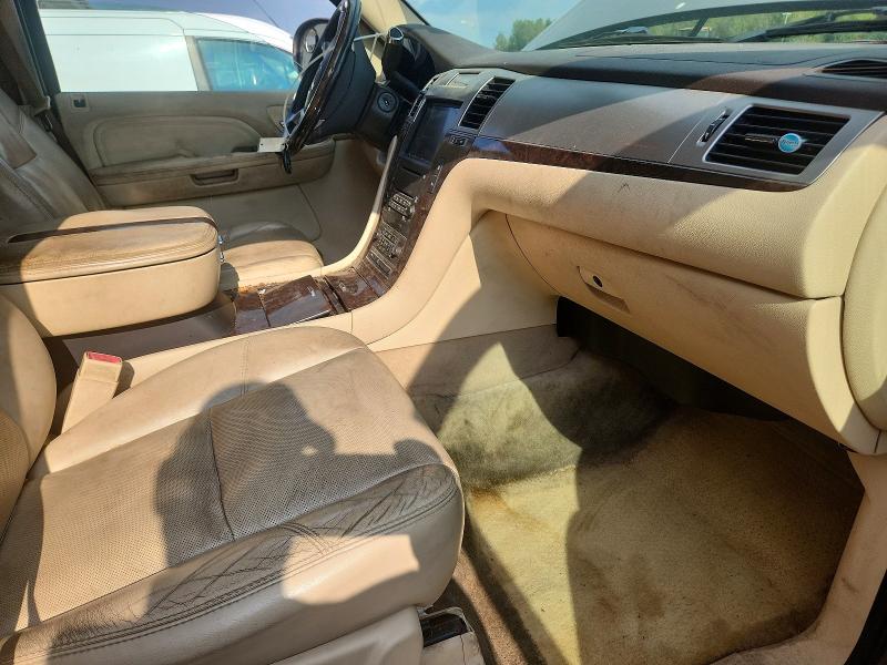 Продажа на аукционе авто 2007 Cadillac Escalade, vin: 1GYFK638X7R335985, номер лота: 67976856