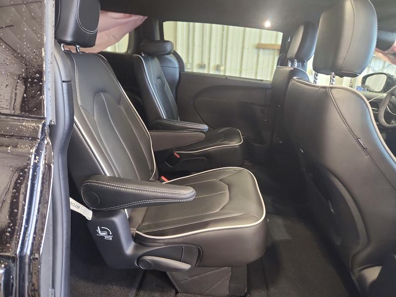 Продажа на аукционе авто 2027 Chrysler Pacifica, vin: 2C4RC1GG9VR583981, номер лота: 67706046