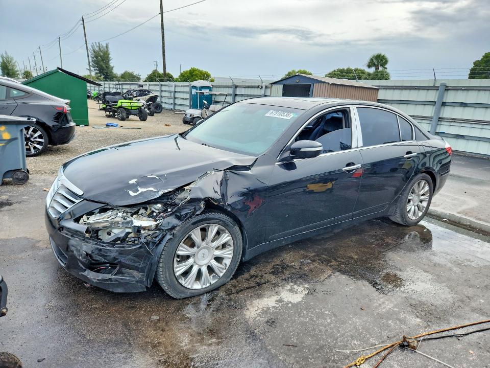 67910536 :رقم المزاد ، KMHGC4DE6AU100726 vin ، 2010 Hyundai Genesis مزاد بيع