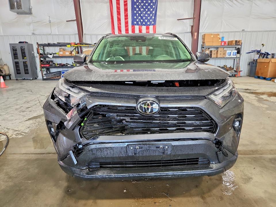 Продажа на аукционе авто 2025 Toyota Rav4, vin: JTMB6RFV7SD156417, номер лота: 67785966