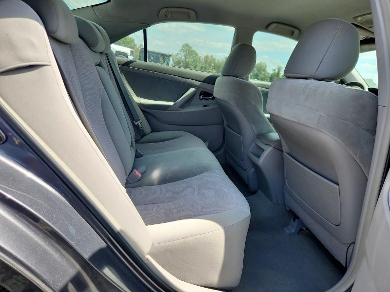 69175296 :رقم المزاد ، 4T1BF3EK7BU653273 vin ، 2011 Toyota Camry Le مزاد بيع