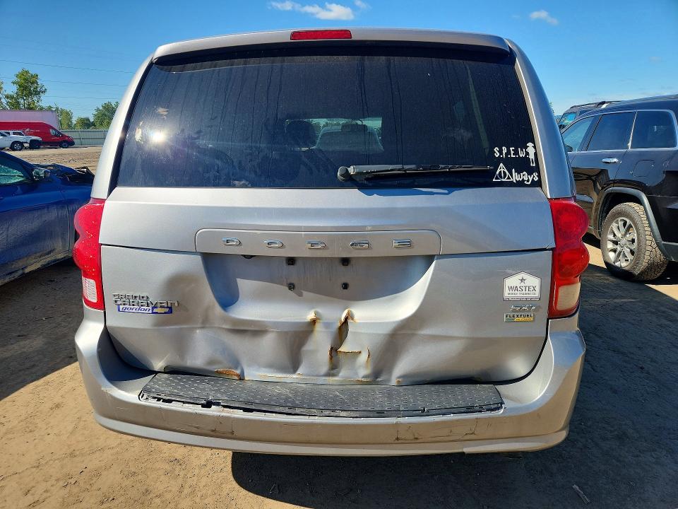 68958566 :رقم المزاد ، 2C4RDGCG8HR697058 vin ، 2017 Dodge Grand Caravan مزاد بيع