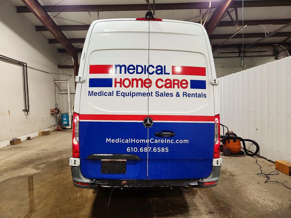 70895586 :رقم المزاد ، W1Y40CHY8PT131355 vin ، 2023 Mercedes-benz Sprinter مزاد بيع
