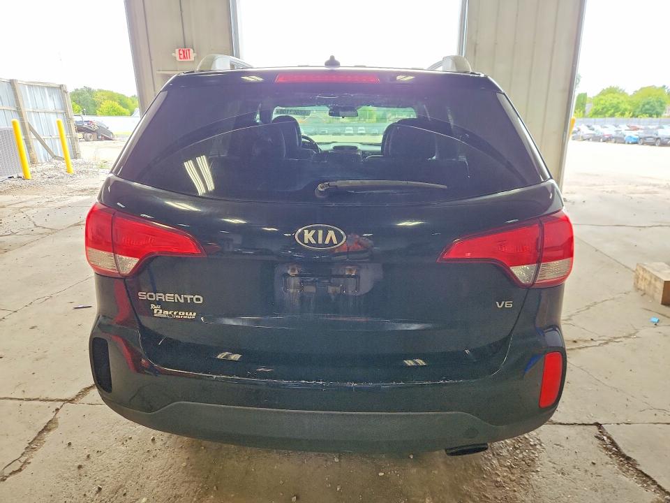 68603106 :رقم المزاد ، 5XYKTDA78FG606782 vin ، 2015 Kia Sorento مزاد بيع