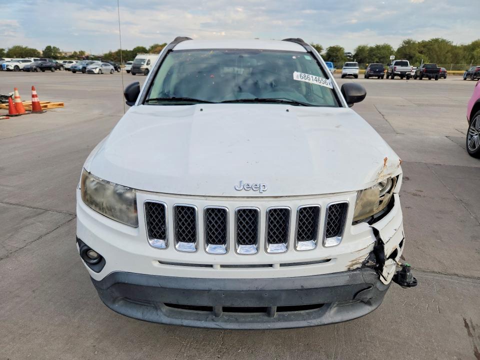 2016 Jeep Compass მანქანა იყიდება აუქციონზე, vin: 1C4NJCBA3GD615493, აუქციონის ნომერი: 68614656