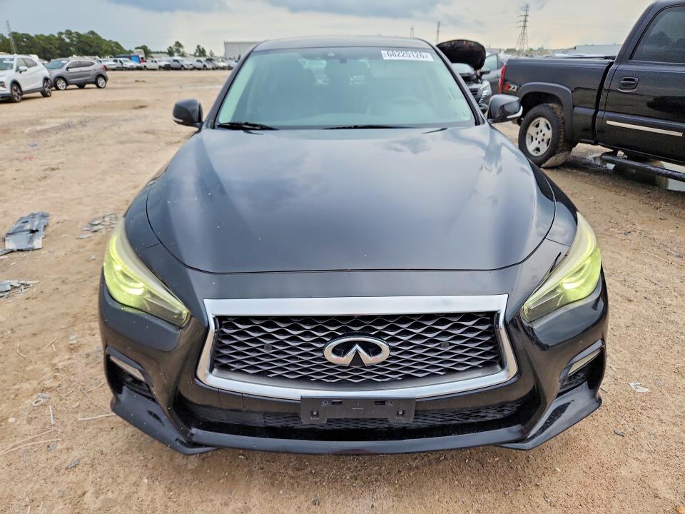 68225126 :رقم المزاد ، JN1EV7AP2JM355423 vin ، 2018 Infiniti Q50 مزاد بيع