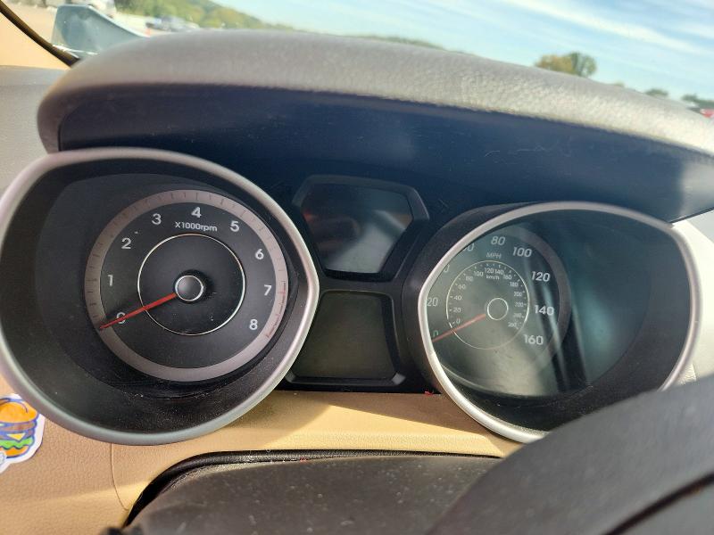 70826246 :رقم المزاد ، KMHDH4AE8CU263647 vin ، 2012 Hyundai Elantra مزاد بيع