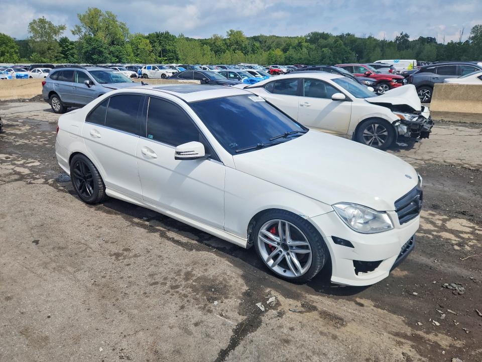 2013 Mercedes-benz C მანქანა იყიდება აუქციონზე, vin: WDDGF8ABXDR264751, აუქციონის ნომერი: 67314216