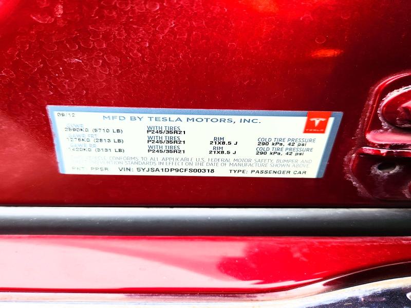 70708376 :رقم المزاد ، 5YJSA1DP9CFS00318 vin ، 2012 Tesla Model S مزاد بيع