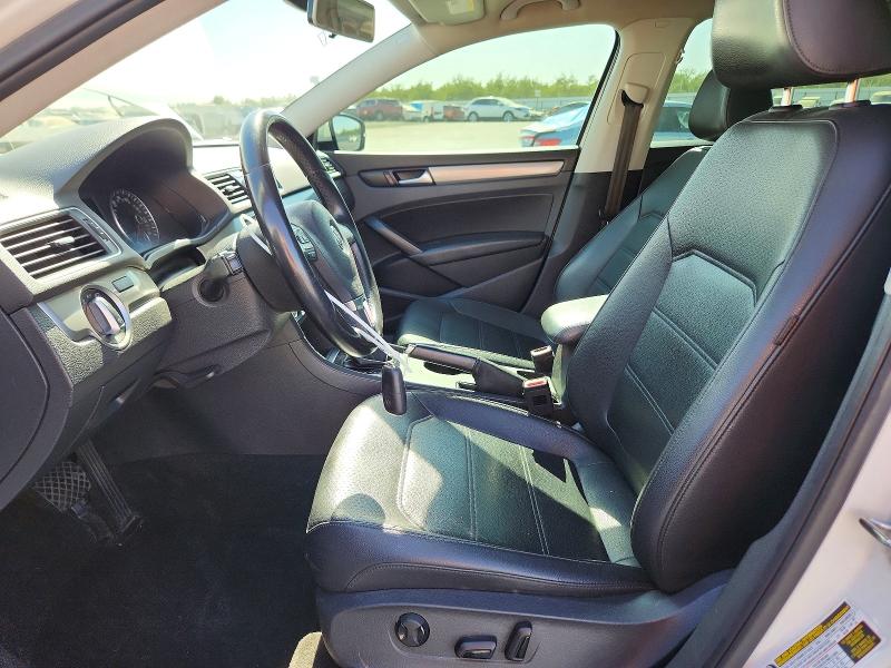 2015 Volkswagen Passat მანქანა იყიდება აუქციონზე, vin: 1VWAT7A38FC100252, აუქციონის ნომერი: 69459566