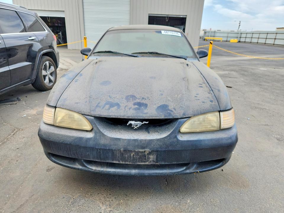 68715176 :رقم المزاد ، 1FALP42T8SF197089 vin ، 1995 Ford Mustang مزاد بيع