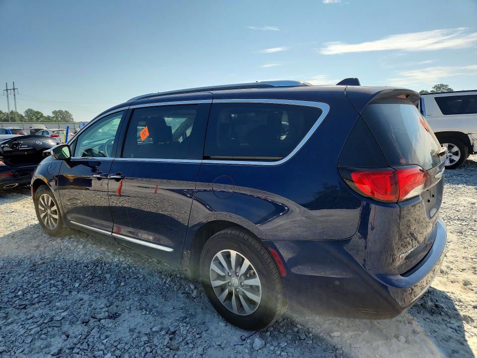 Продаж на аукціоні авто 2020 Chrysler Pacifica, vin: 2C4RC1N73LR187772, номер лоту: 69058446