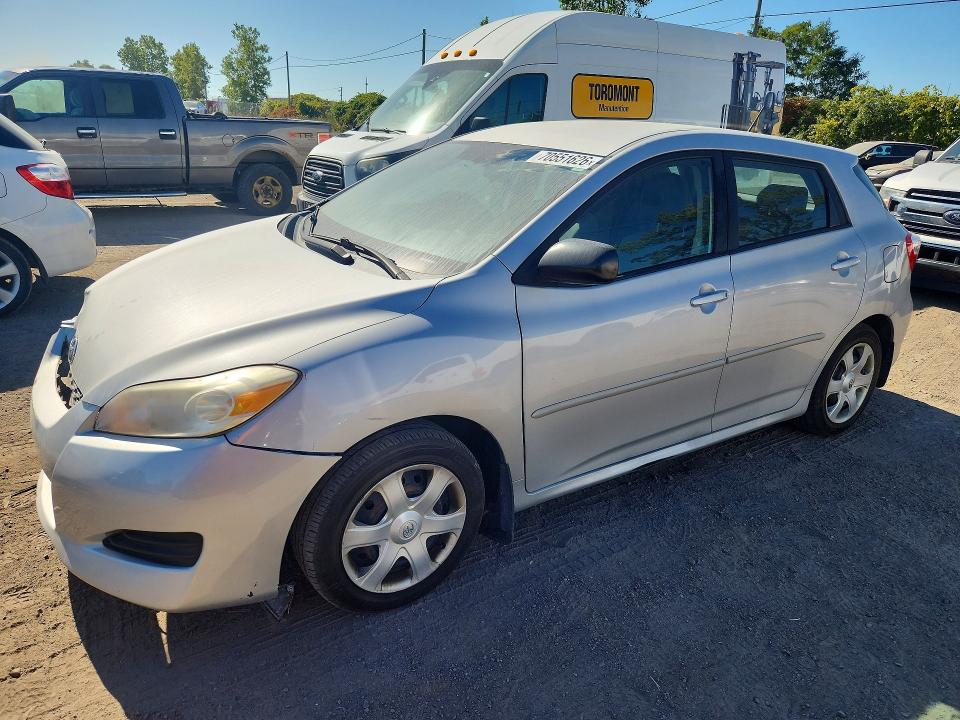 70551626 :رقم المزاد ، 2T1KU4EE6AC460618 vin ، 2010 Toyota Matrix مزاد بيع