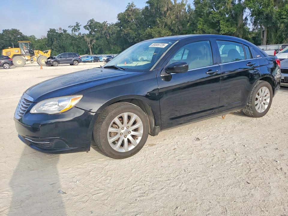 2013 Chrysler 200 მანქანა იყიდება აუქციონზე, vin: 1C3CCBBB6DN578793, აუქციონის ნომერი: 69589726