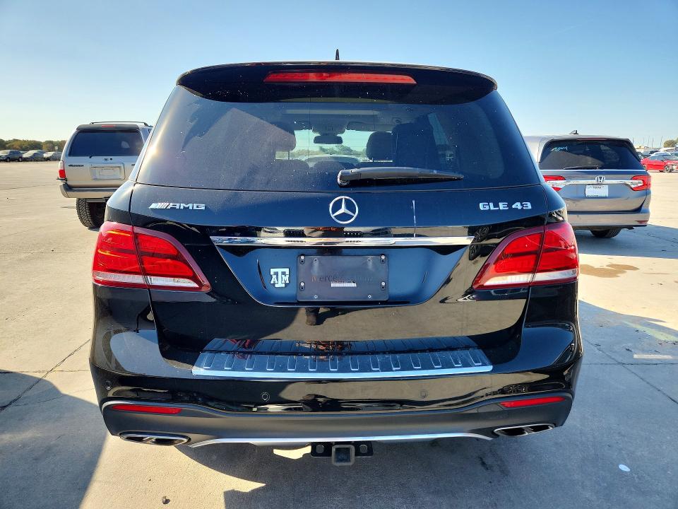 2017 Mercedes-benz Gle მანქანა იყიდება აუქციონზე, vin: 4JGDA6EB1HA963762, აუქციონის ნომერი: 65966246