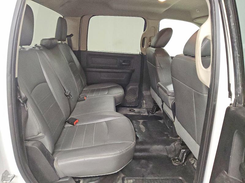 69420636 :رقم المزاد ، 1C6RR6KTXKS633482 vin ، 2019 Ram 1500 Classic مزاد بيع