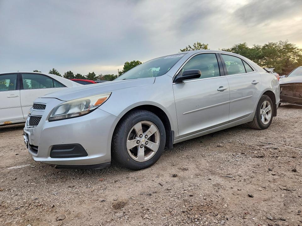 67813026 :رقم المزاد ، 1G11B5SA2DF347911 vin ، 2013 Chevrolet Malibu مزاد بيع