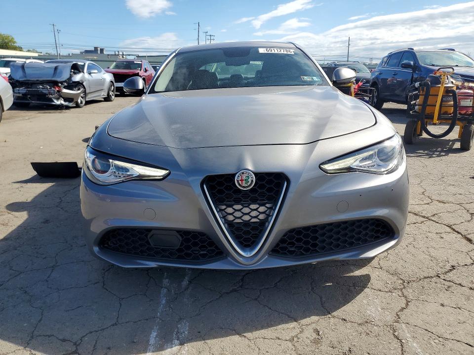 Продаж на аукціоні авто 2018 Alfa Romeo Giulia, vin: ZARFAEBN7J7590693, номер лоту: 69112786