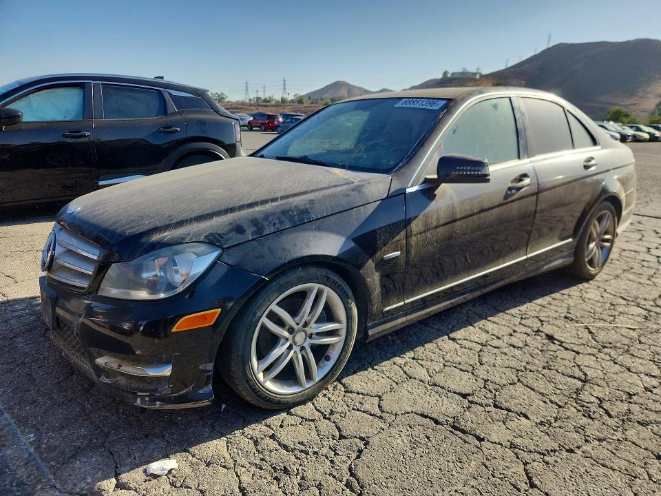 Продажа на аукционе авто 2012 Mercedes-benz C, vin: WDDGF4HB8CA609187, номер лота: 68851396
