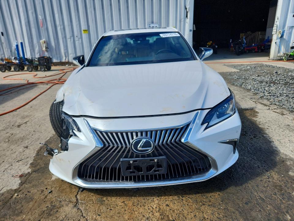 2021 Lexus Es 350 მანქანა იყიდება აუქციონზე, vin: 58ADZ1B13MU106786, აუქციონის ნომერი: 69774716
