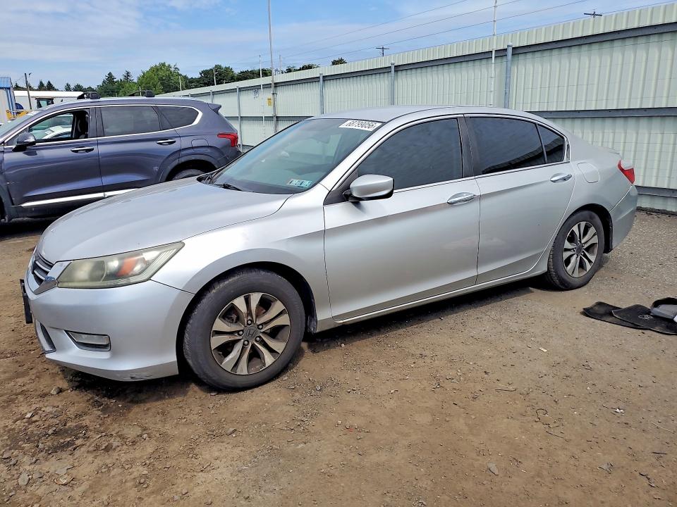 Auction sale of the 2014 Honda Accord, vin: 1HGCR2F33EA115940, lot number: 68799056