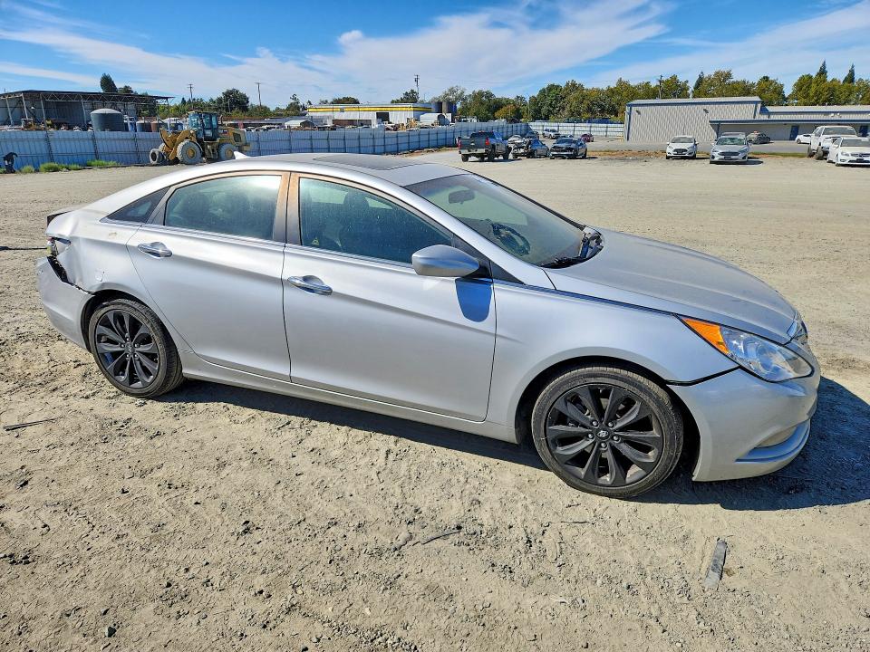 2011 Hyundai Sonata მანქანა იყიდება აუქციონზე, vin: 5NPEC4AB8BH173386, აუქციონის ნომერი: 70741976