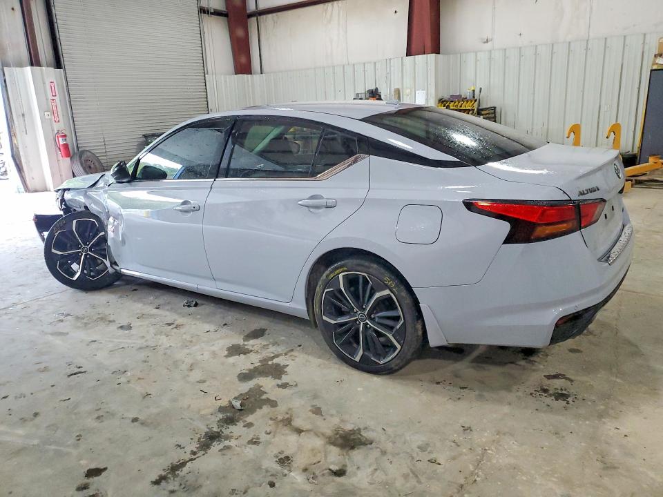 Продажа на аукционе авто 2023 Nissan Altima, vin: 1N4BL4CW7PN327912, номер лота: 69678696