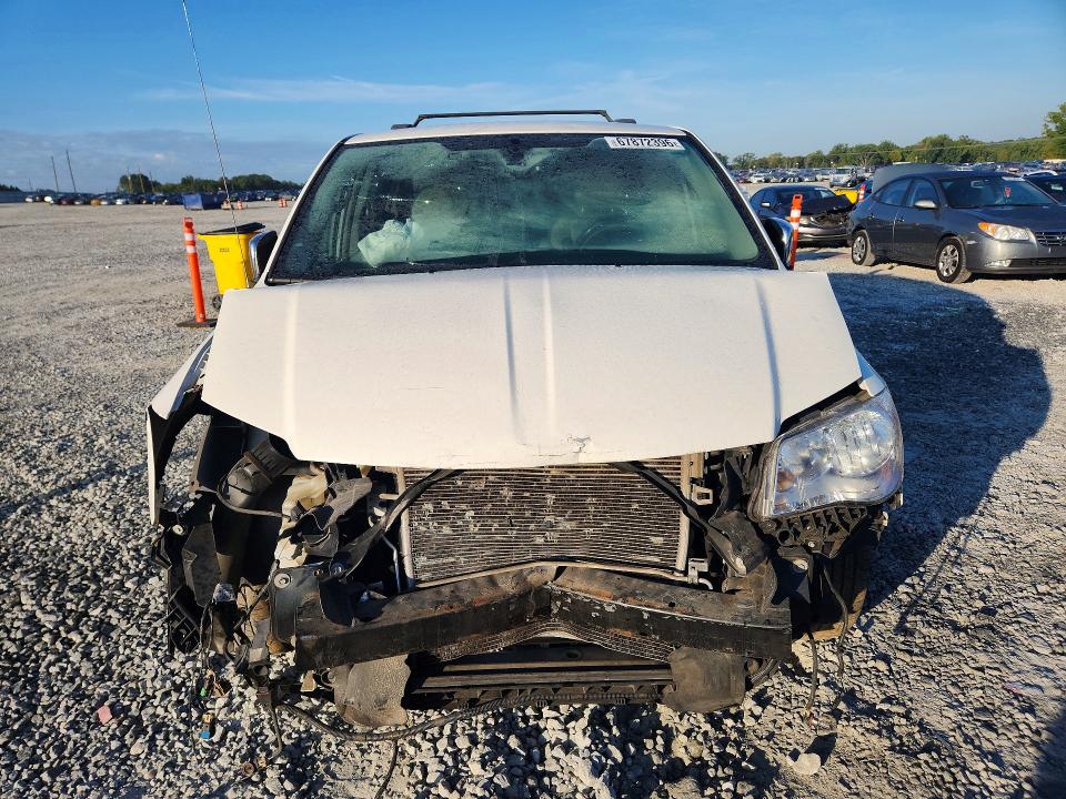 2013 Chrysler Town & Country მანქანა იყიდება აუქციონზე, vin: 2C4RC1CGXDR589616, აუქციონის ნომერი: 67872396
