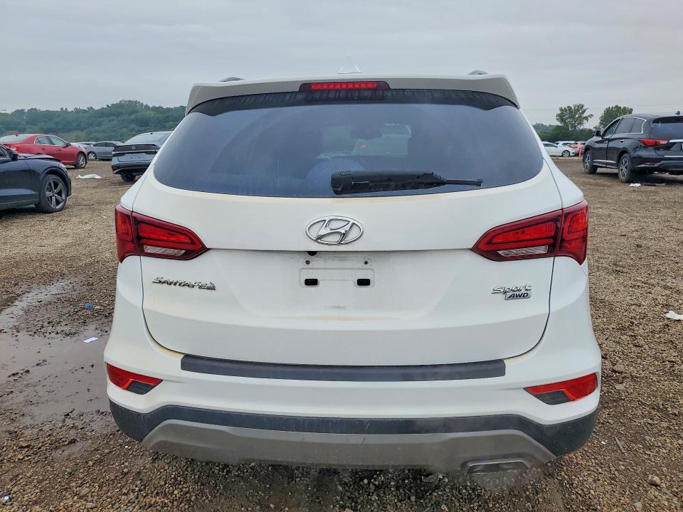 Продаж на аукціоні авто 2018 Hyundai Santa Fe Sport, vin: 5NMZUDLB7JH063937, номер лоту: 67122466