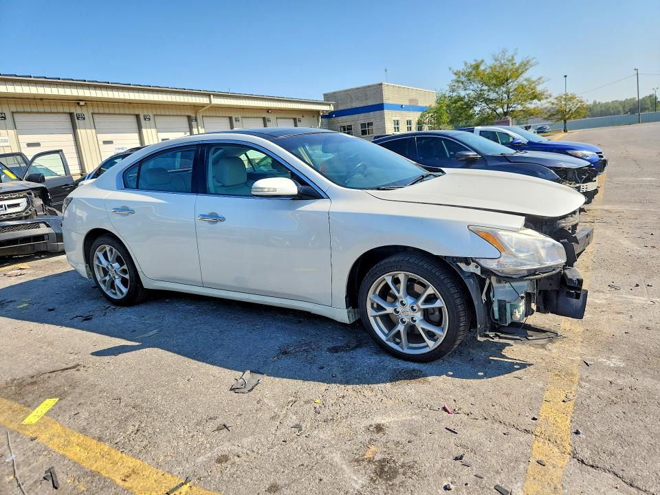 2014 Nissan Maxima მანქანა იყიდება აუქციონზე, vin: 1N4AA5AP7EC443235, აუქციონის ნომერი: 67476726