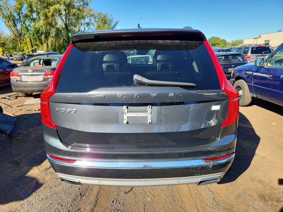 2021 Volvo Xc90 მანქანა იყიდება აუქციონზე, vin: YV4BR0CK0M1737837, აუქციონის ნომერი: 69451016