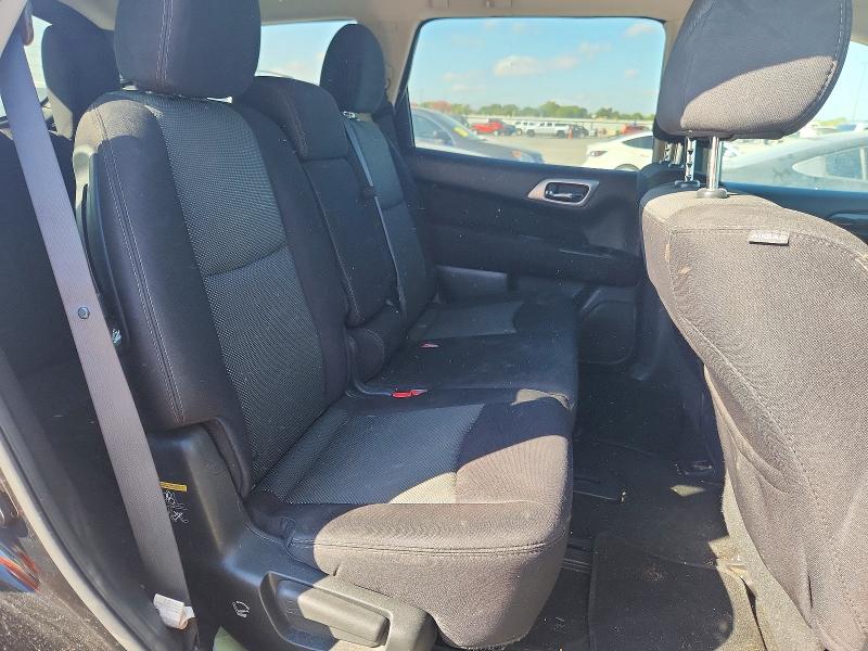 Продажа на аукционе авто 2017 Nissan Pathfinder, vin: 5N1DR2MN1HC613999, номер лота: 68950676