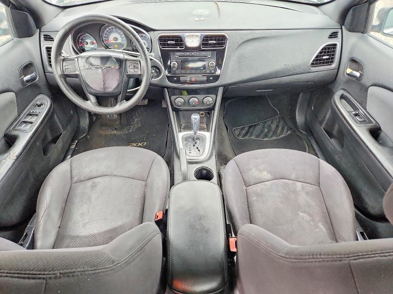 69903506 :رقم المزاد ، 1C3CCBAB3CN222799 vin ، 2012 Chrysler 200 مزاد بيع
