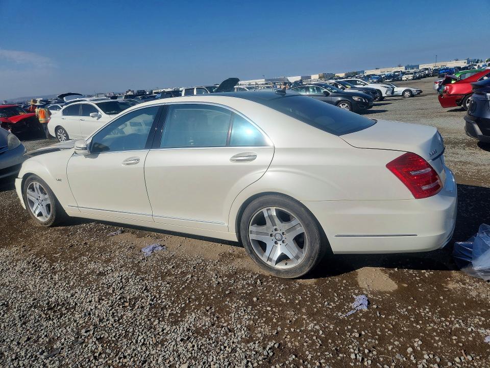 Продажа на аукционе авто 2010 Mercedes-benz S, vin: WDDNG7GB8AA323635, номер лота: 70741306