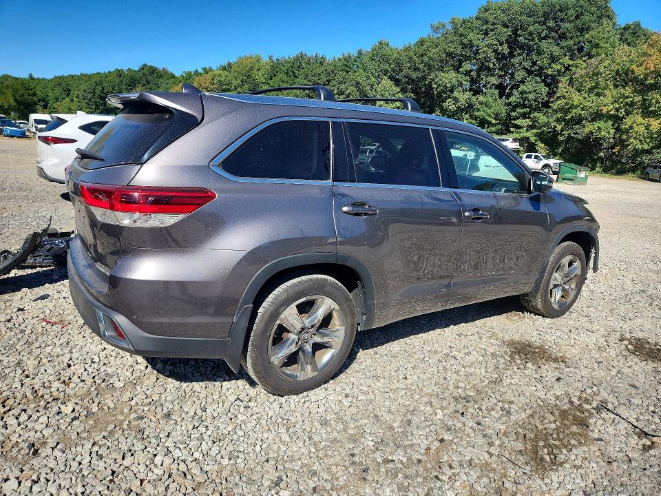 Продажа на аукционе авто 2018 Toyota Highlander, vin: 5TDDZRFH4JS843965, номер лота: 68138096