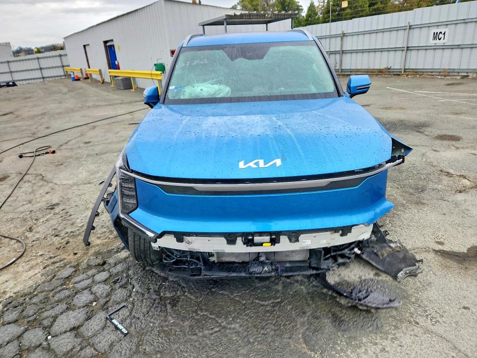 Продаж на аукціоні авто 2024 Kia Ev9, vin: KNDAFFS50R6023500, номер лоту: 66895776